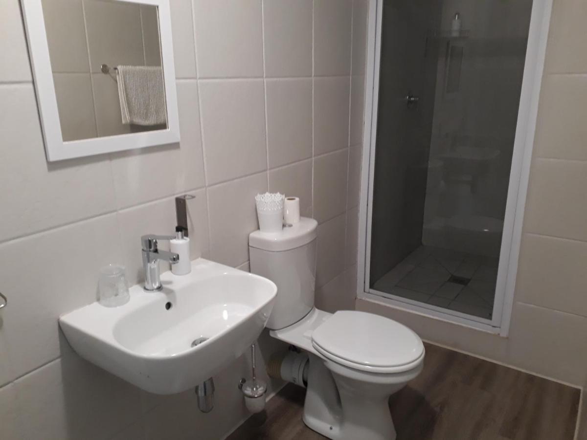 Mangolds Guest House Port Elizabeth Esterno foto
